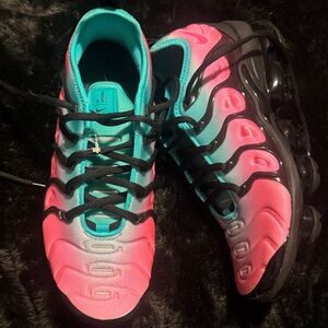Nike Pink and Teal Women's Sneakers